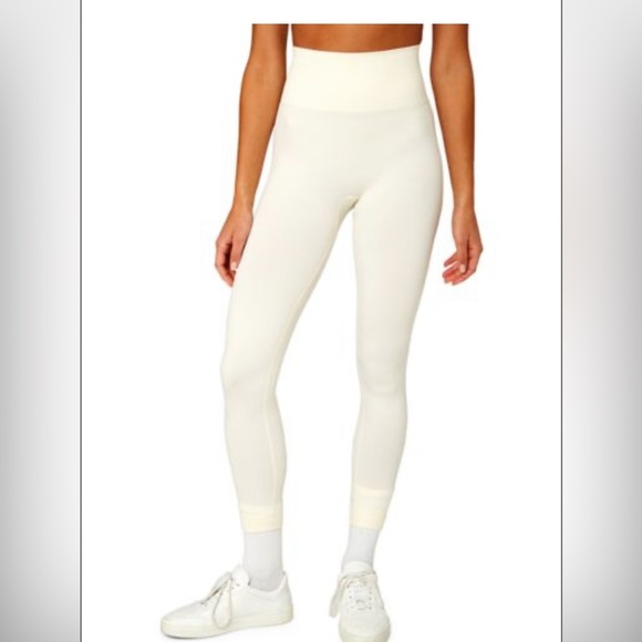 WeWoreWhat Cream Leggings - Picture 1 of 5